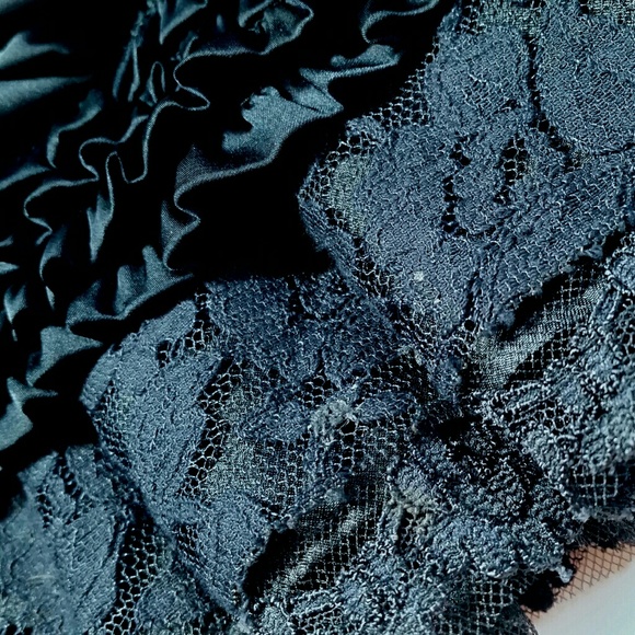 Midnight Blue Petticoat Skirt - Picture 4 of 8